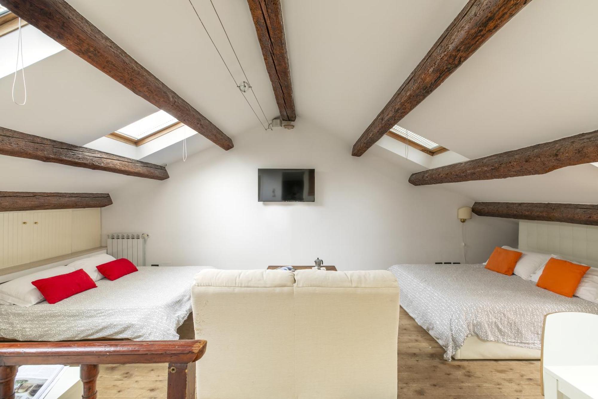 Nice Lovely Attic For 4 Person With Wifi - A/C 베니스 외부 사진