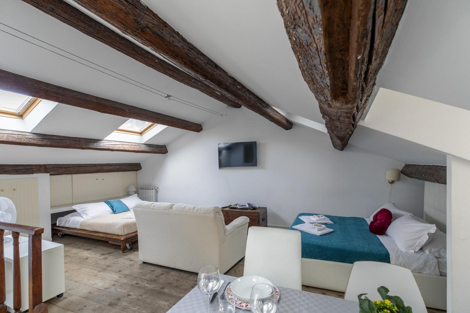 Nice Lovely Attic For 4 Person With Wifi - A/C 베니스 외부 사진