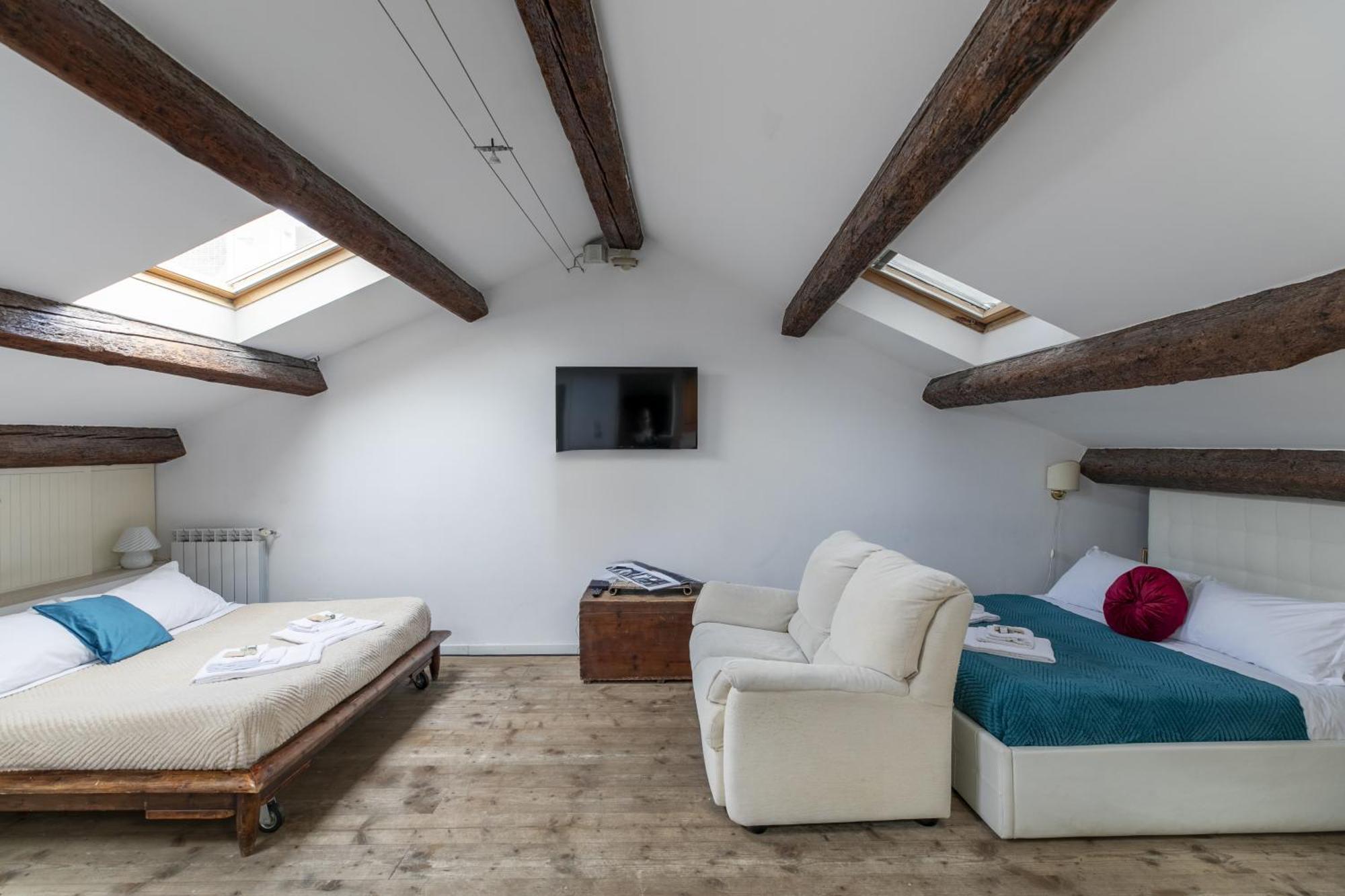Nice Lovely Attic For 4 Person With Wifi - A/C 베니스 외부 사진